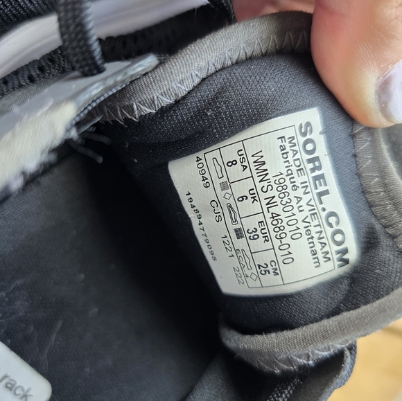 Sorel size 8 NWOT - Picture 5 of 9